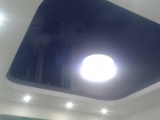 ﻿Установка двухуровнего потолка, разводка и подключение светильников.